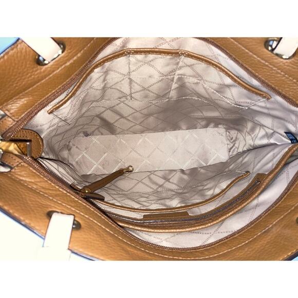 MICHAEL KORS, LARGE BROWN PEBBLED LEATHER SHOULDER BAG - Picture 14 of 16